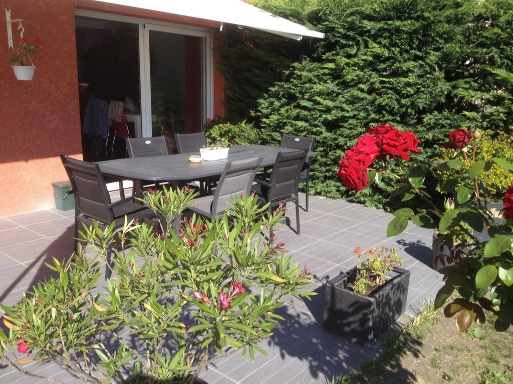 Chambre d'hôtes l'Amaryllis Cournon-d'Auvergne Exterior foto